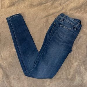 Low-Rise Jean Legging